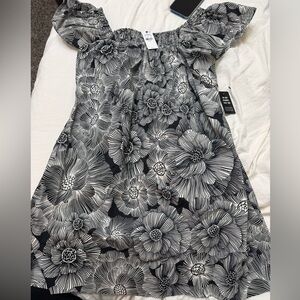 Express black and white Floral Dress S.